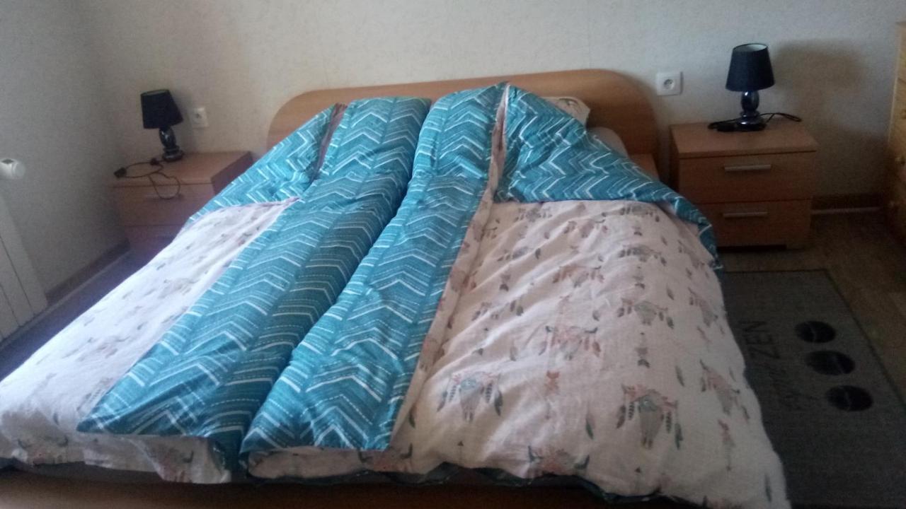 A L'Ombre De La Cascade Apartment Lemberg ภายนอก รูปภาพ